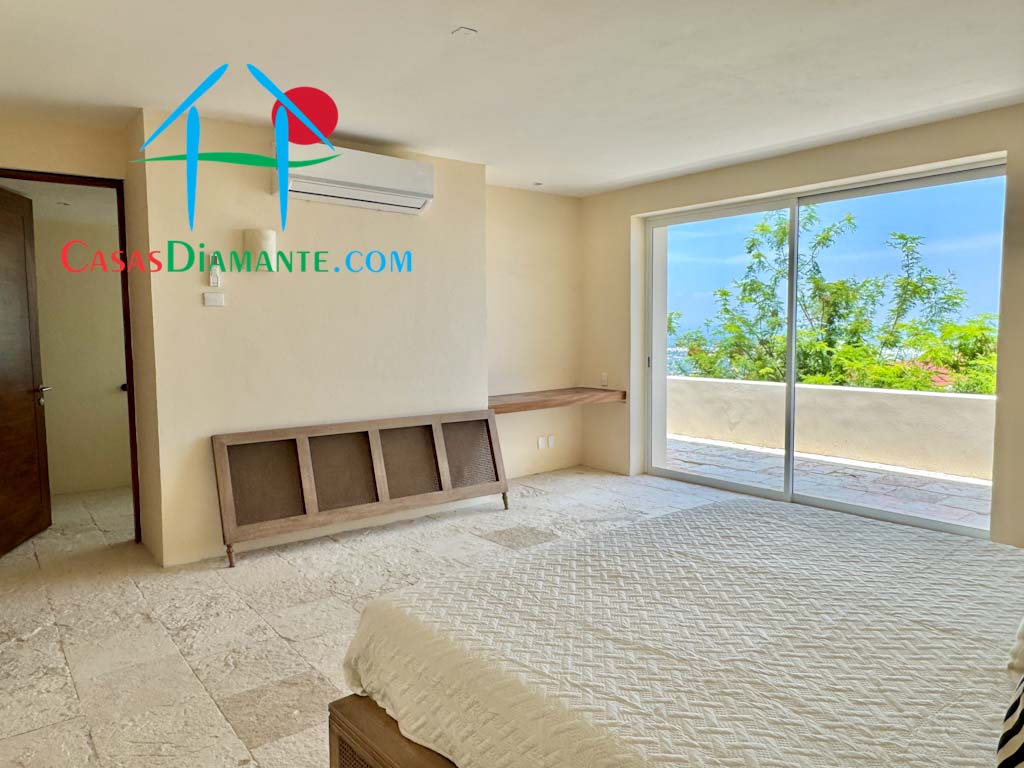 Real Diamante Villa Sol - Recámara cuatro 3